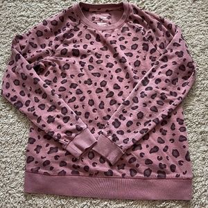 Leopard crewneck